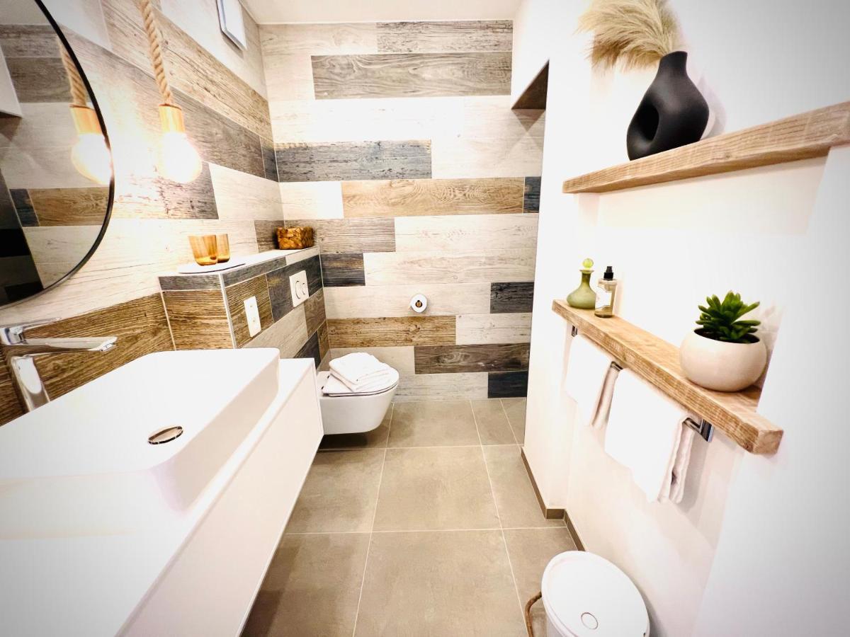 B&B 366 Vrboska Buitenkant foto